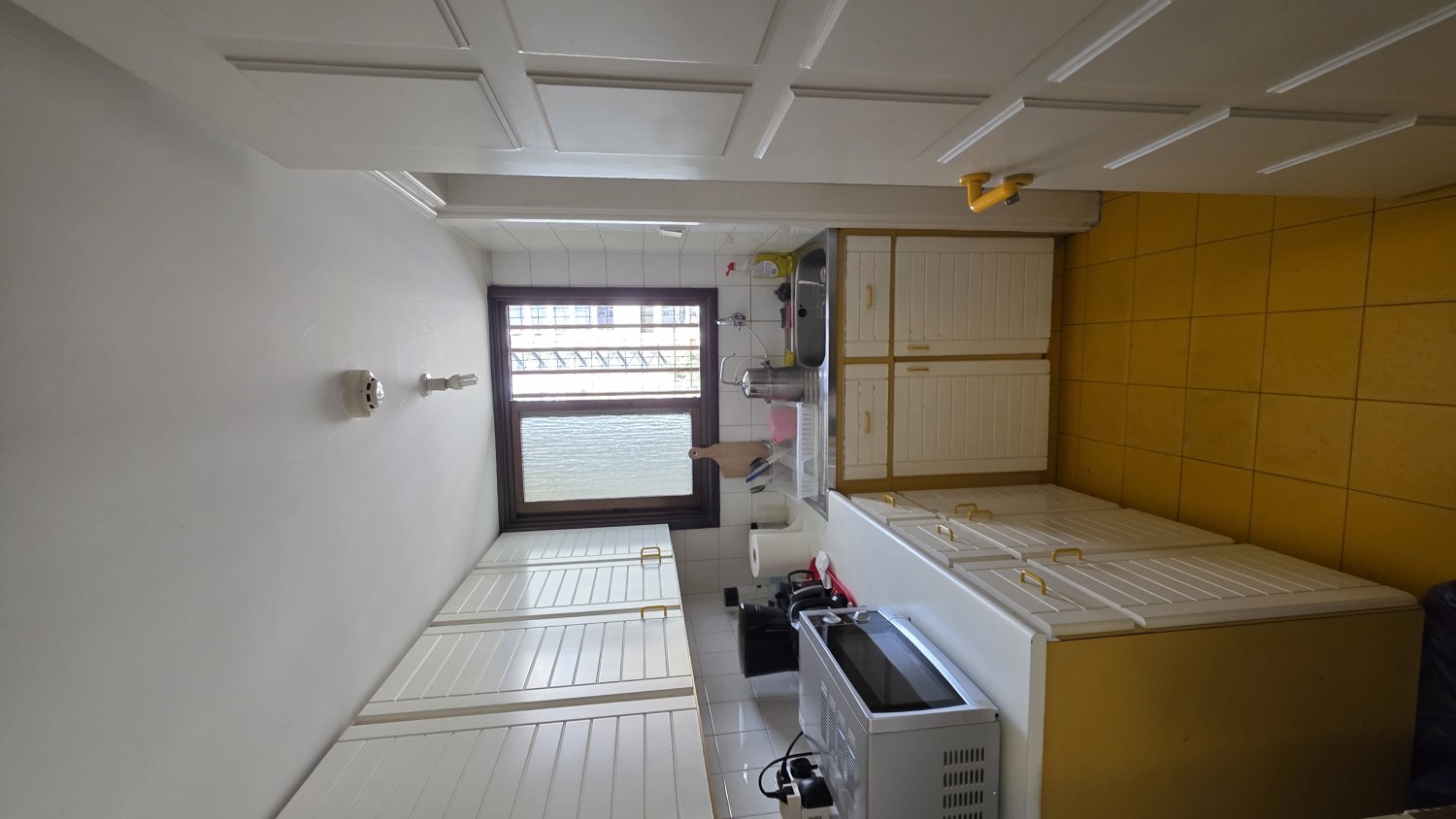 206m2 Office in Nicosia, Cyprus No. 52502