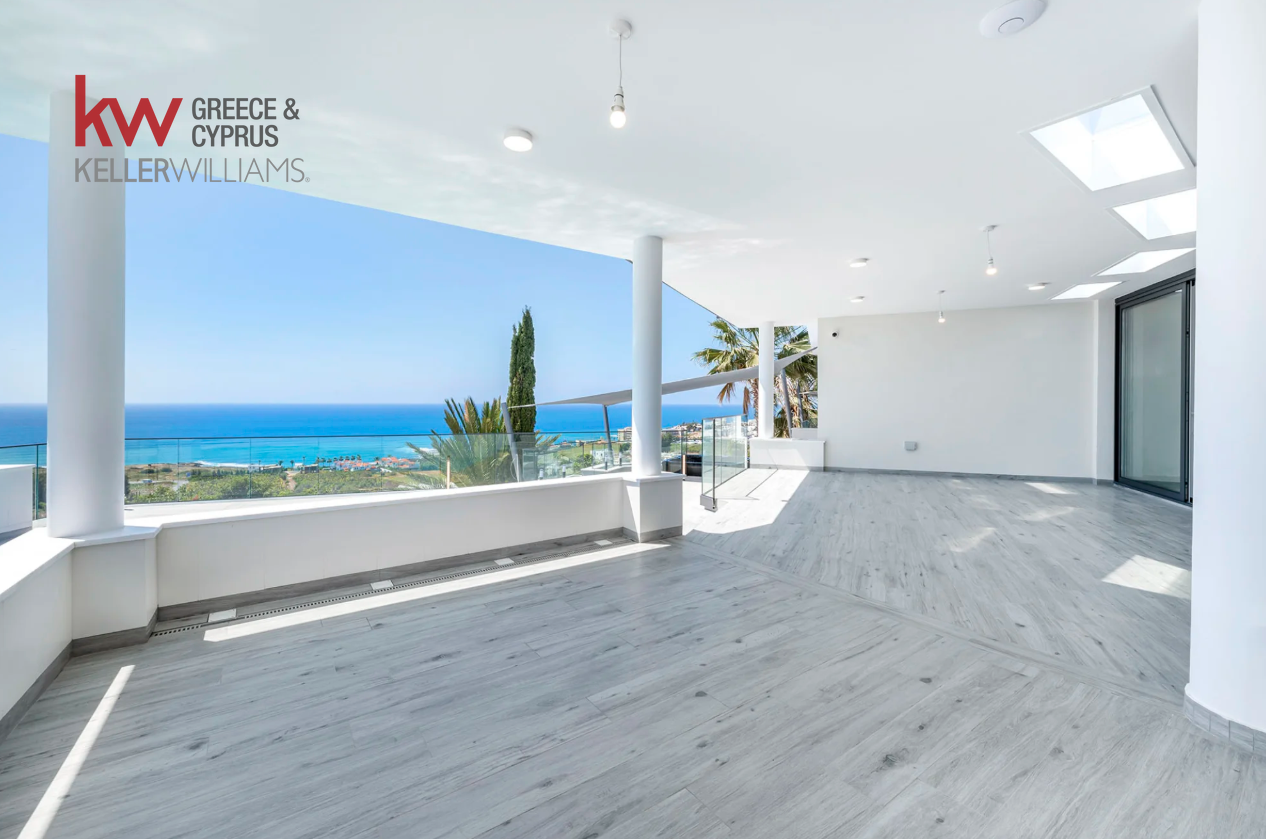5 bedrooms Villa in Kissonerga, Paphos, Cyprus No. 62063