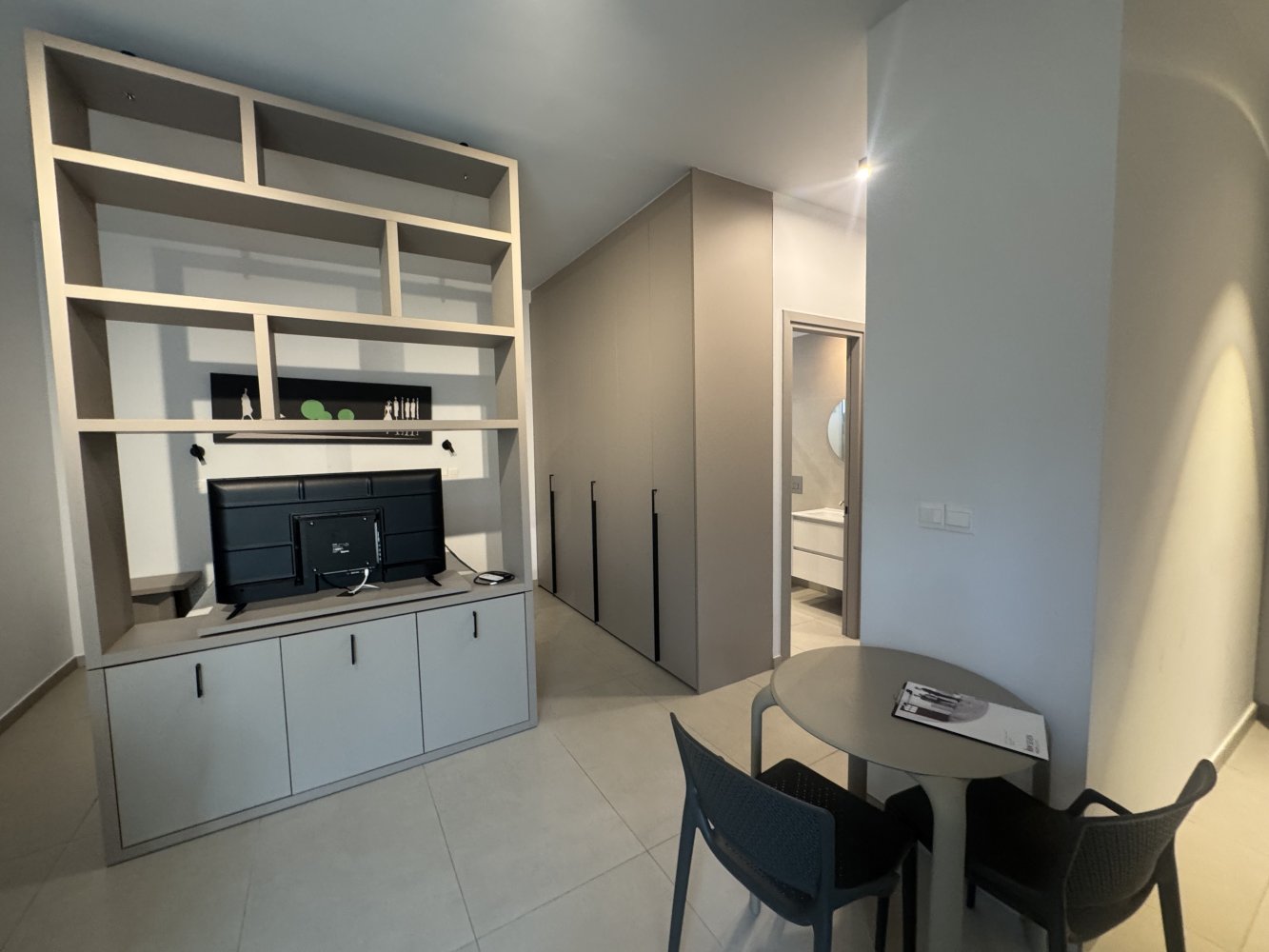 1 bedroom Apartment in Ayios Dhometios, Nicosia, Cyprus No. 61983