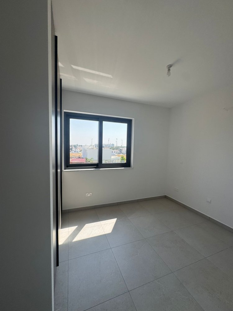 3 bedrooms Apartment in Strovolos, Nicosia, Cyprus No. 62161