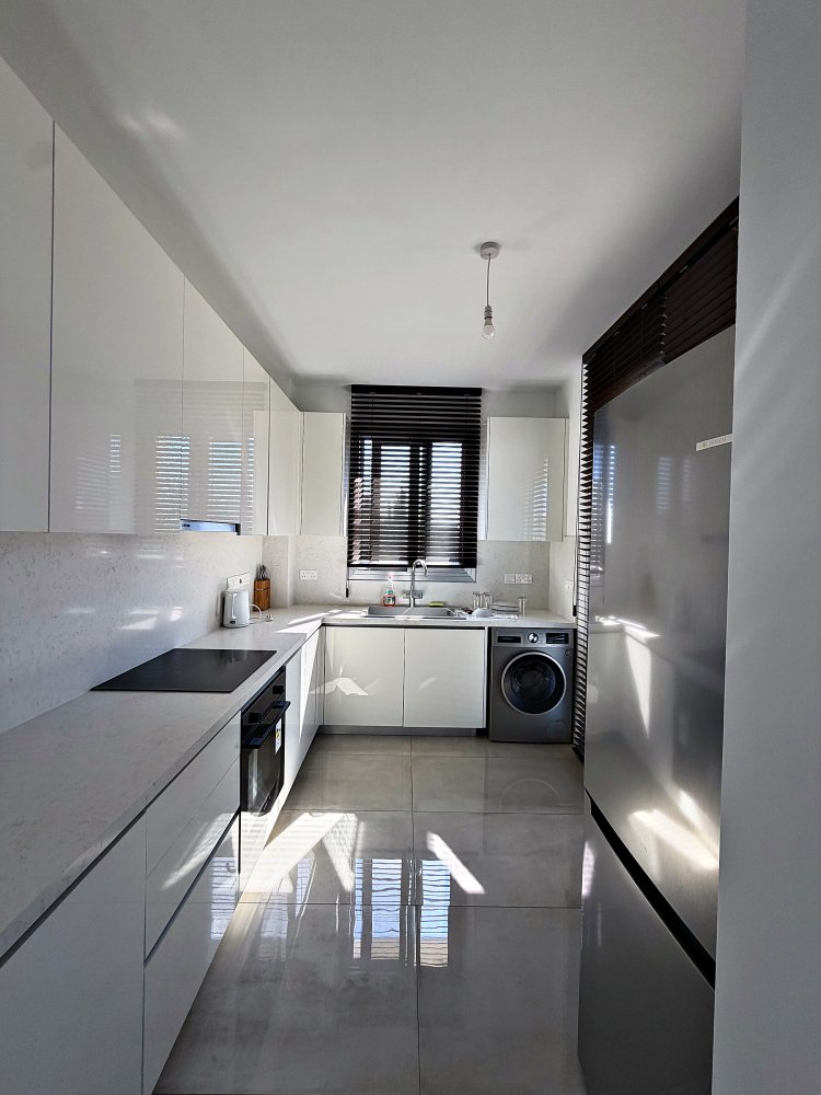 2 dormitorios Apartamento en Germasogeia, Limassol, Chipre No. 61117