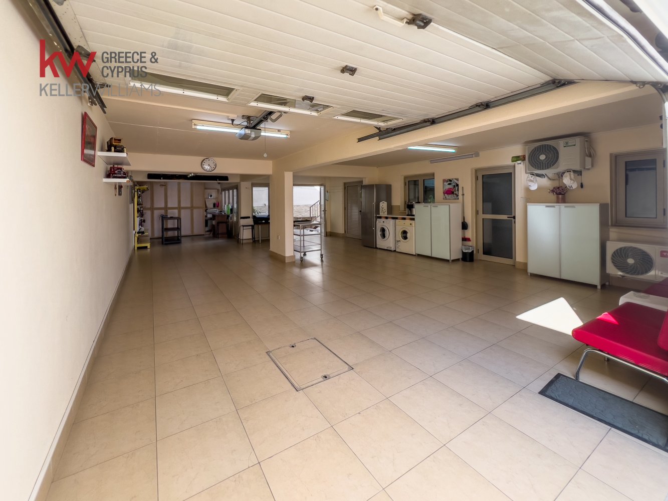 5 chambres Villa à Aradippou, Larnaka, Chypre No. 40619