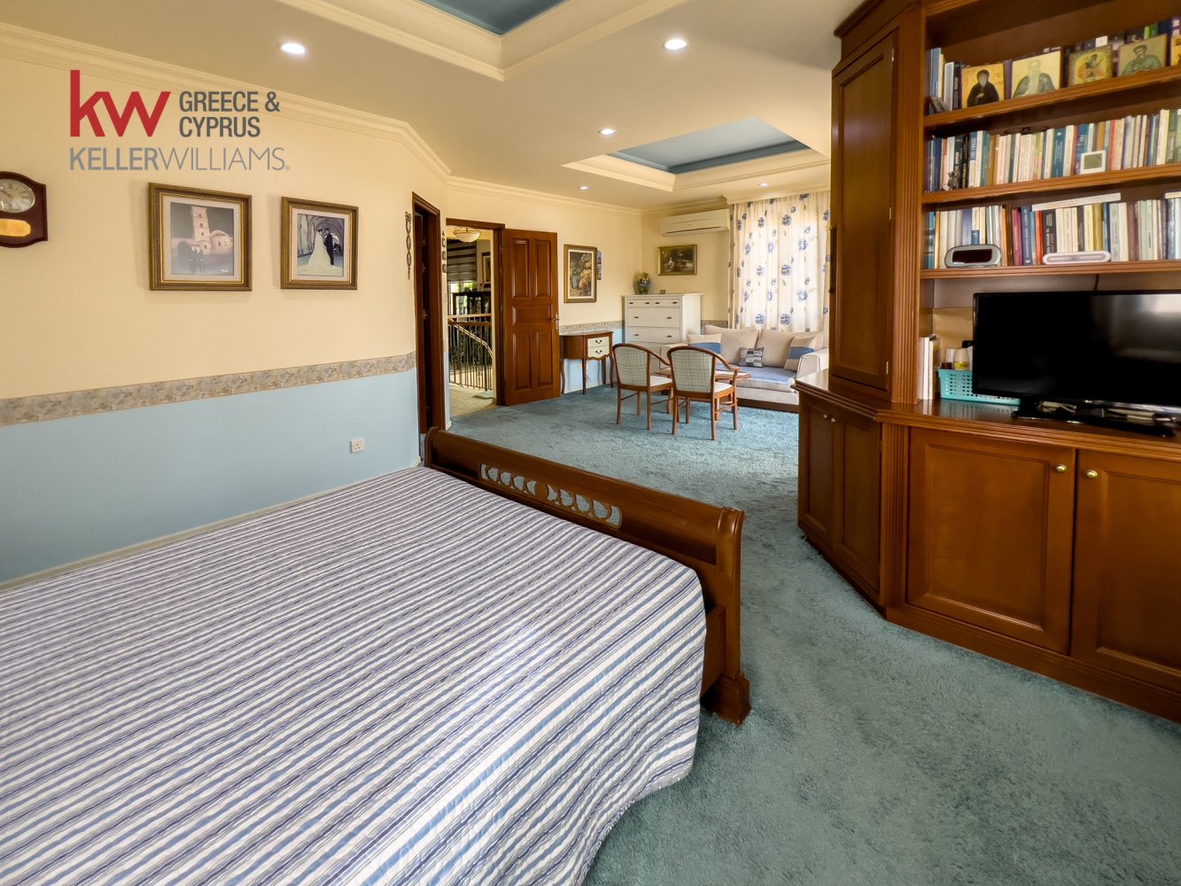 5 chambres Villa à Aradippou, Larnaka, Chypre No. 40619