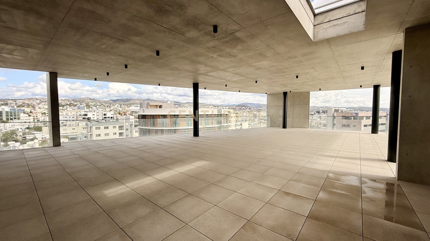 375m2 Bureau à Mesa Geitonia, Limassol, Chypre No. 55258