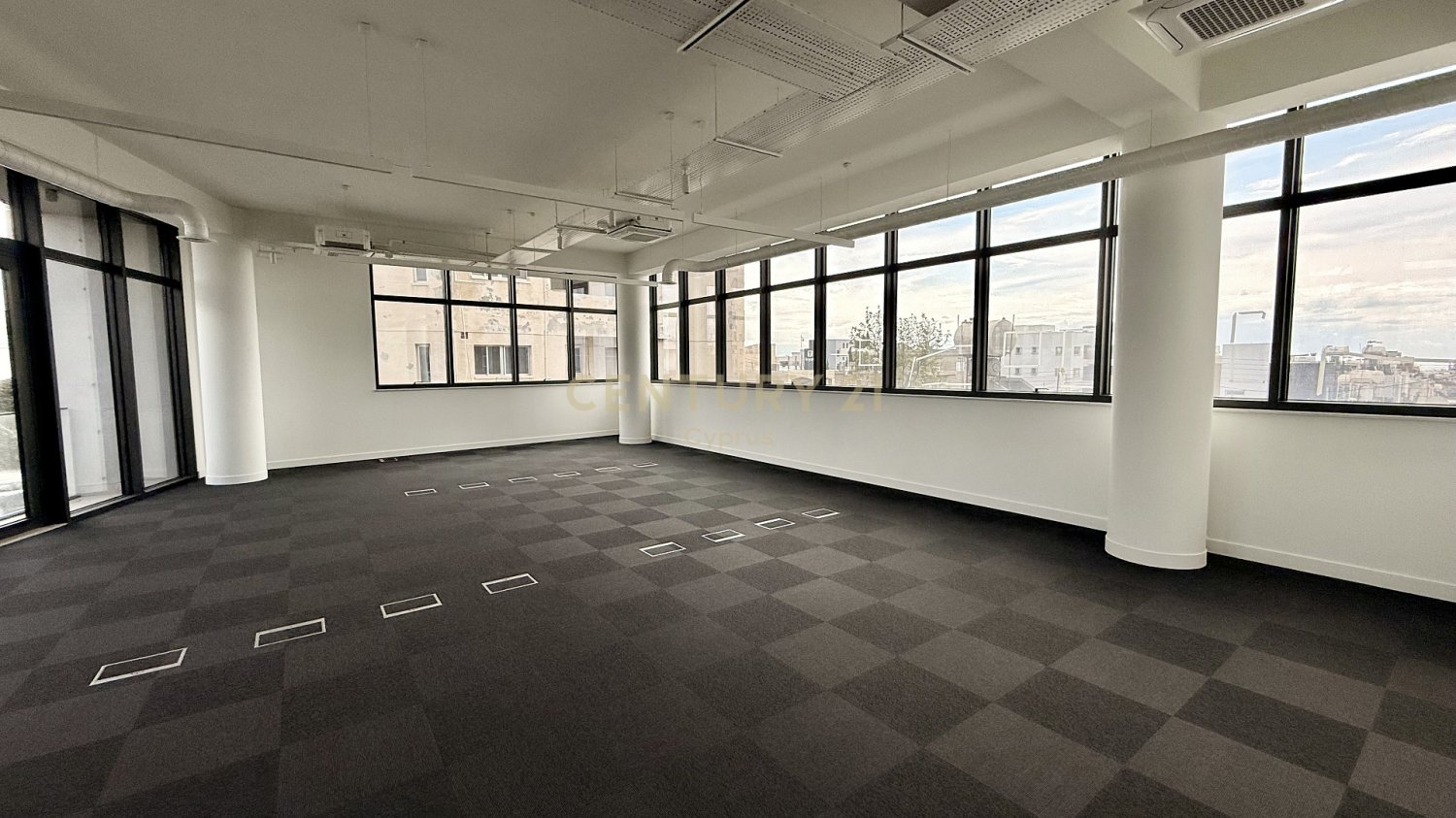 375m2 Bureau à Mesa Geitonia, Limassol, Chypre No. 55258