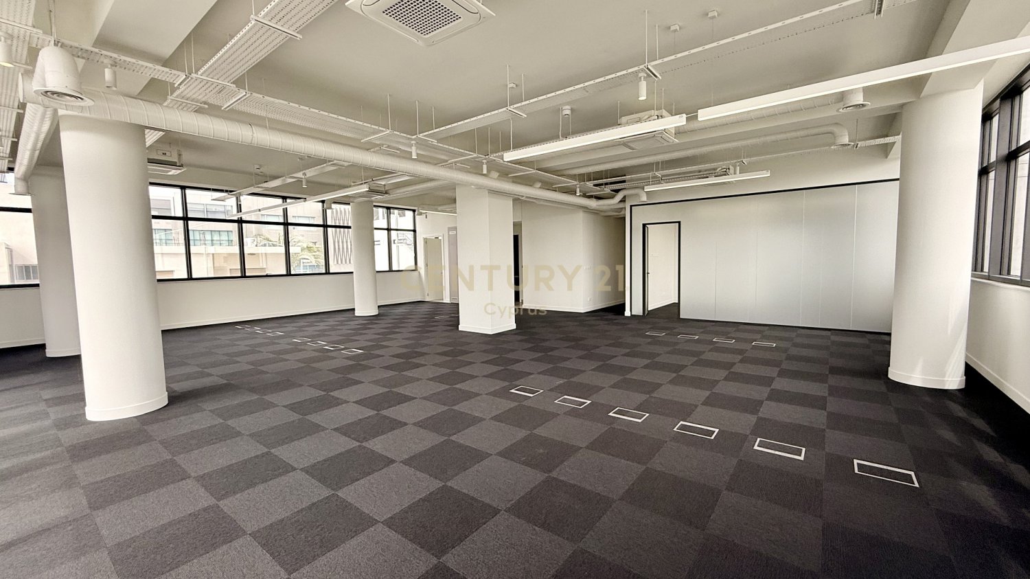 375m2 Bureau à Mesa Geitonia, Limassol, Chypre No. 55258
