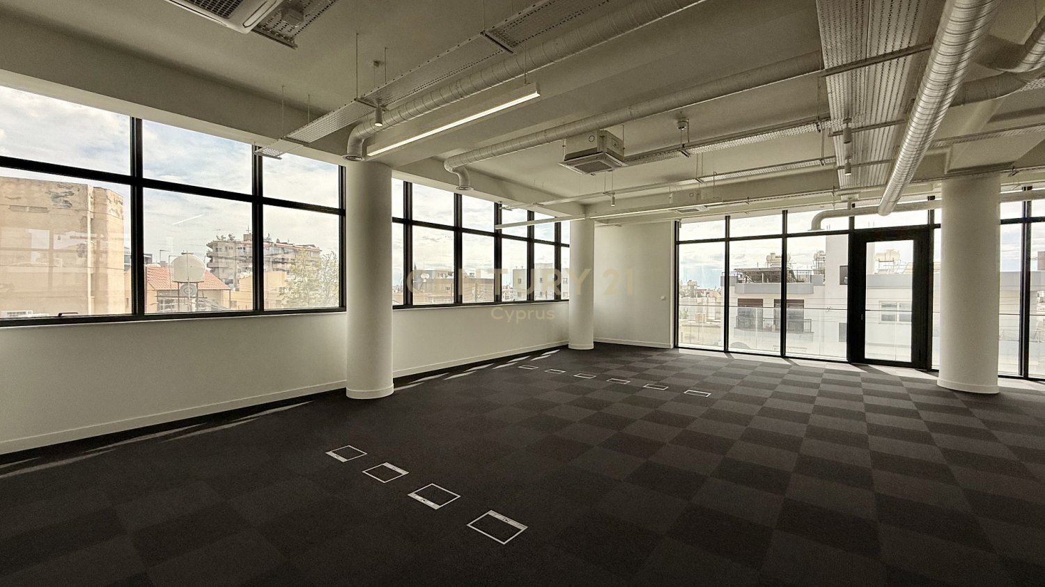 375m2 Bureau à Mesa Geitonia, Limassol, Chypre No. 55258