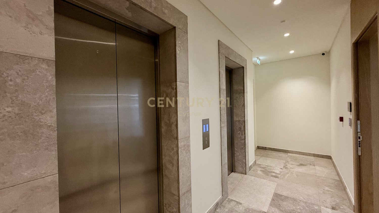 375m2 Bureau à Mesa Geitonia, Limassol, Chypre No. 55258