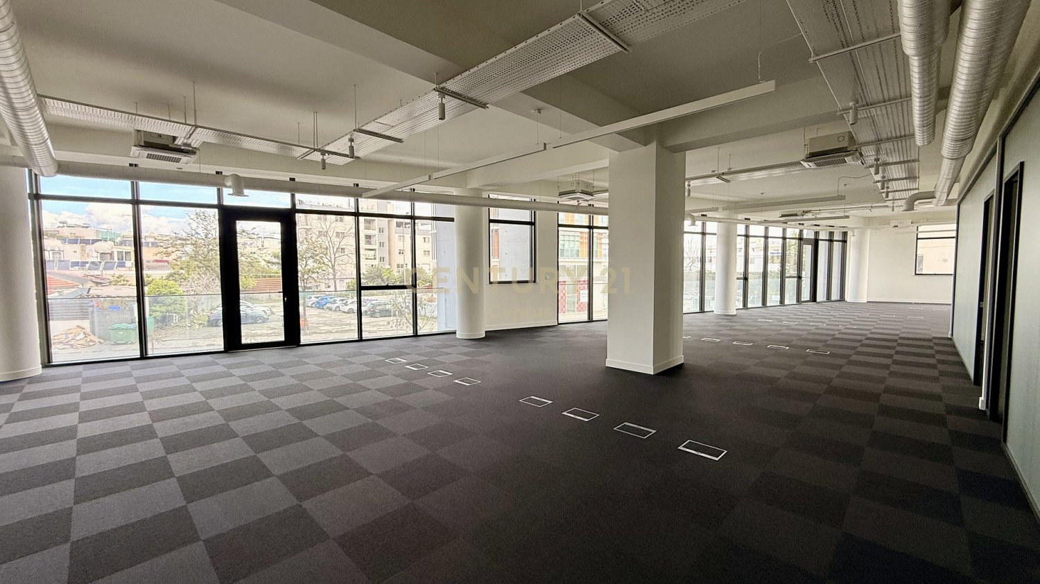 375m2 Bureau à Mesa Geitonia, Limassol, Chypre No. 55258