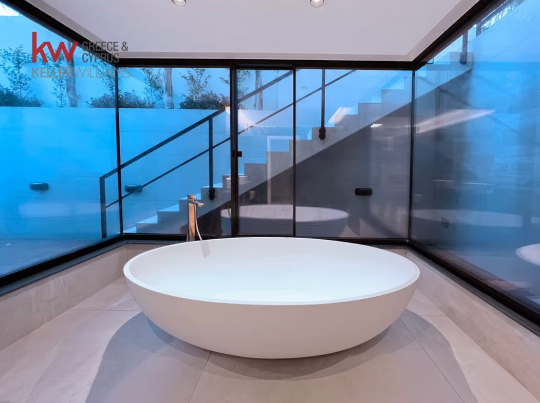 7 bedrooms Villa in Latsia, Nicosia, Cyprus No. 61215
