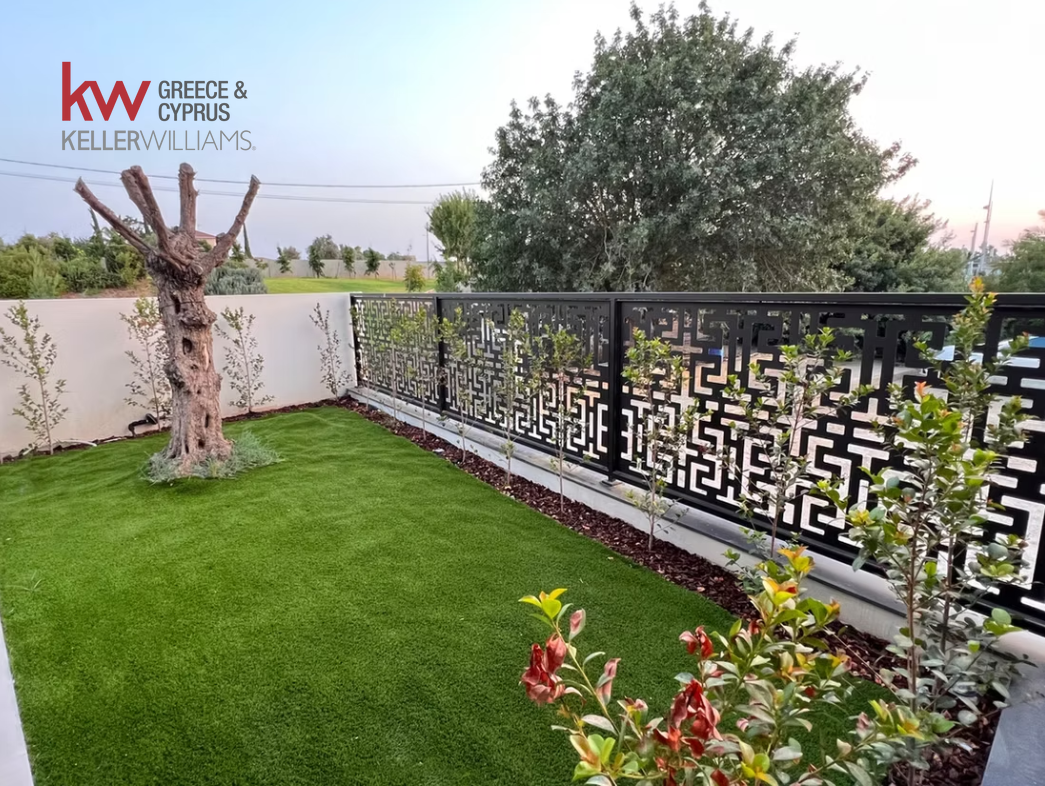 7 bedrooms Villa in Latsia, Nicosia, Cyprus No. 61215