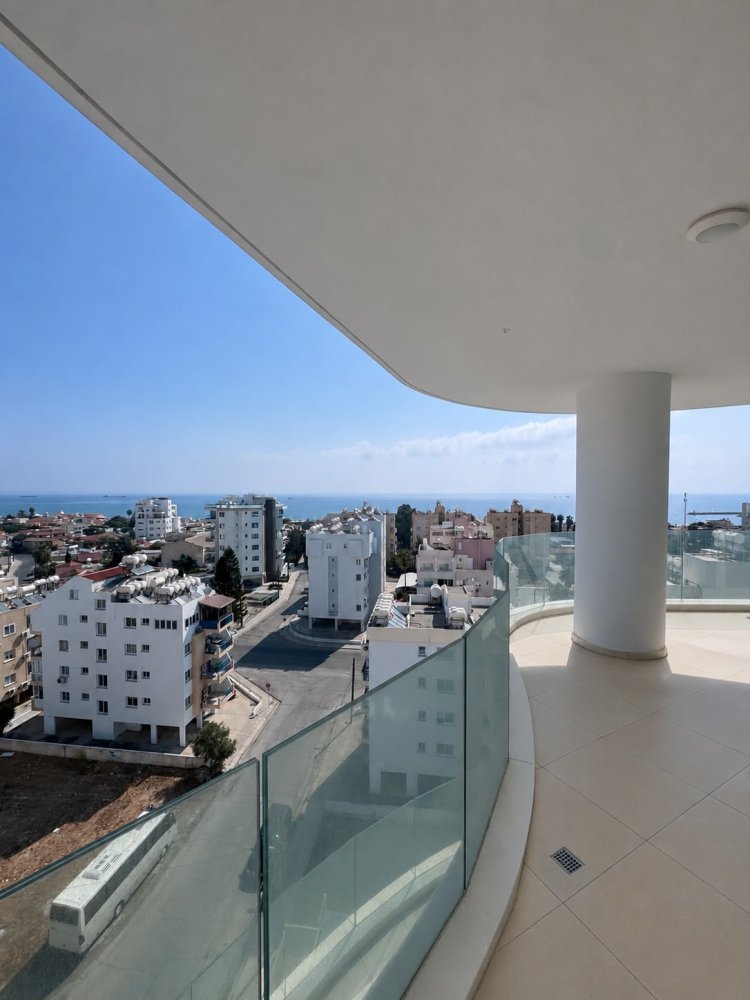2 dormitorios Apartamento en Larnaca, Larnaka, Chipre No. 61561