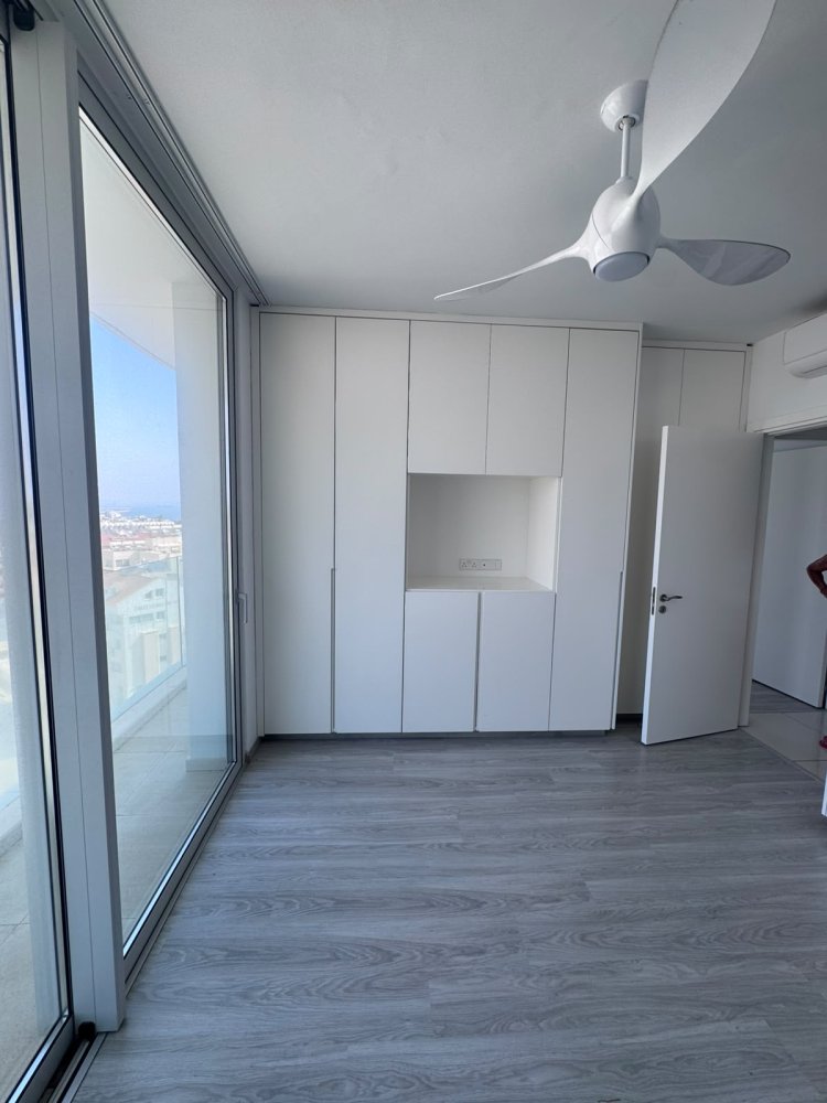 2 dormitorios Apartamento en Larnaca, Larnaka, Chipre No. 61561