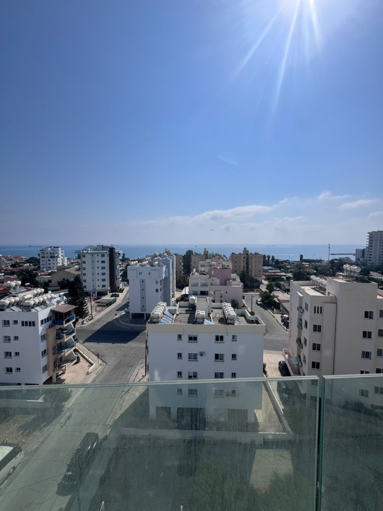 2 dormitorios Apartamento en Larnaca, Larnaka, Chipre No. 61561