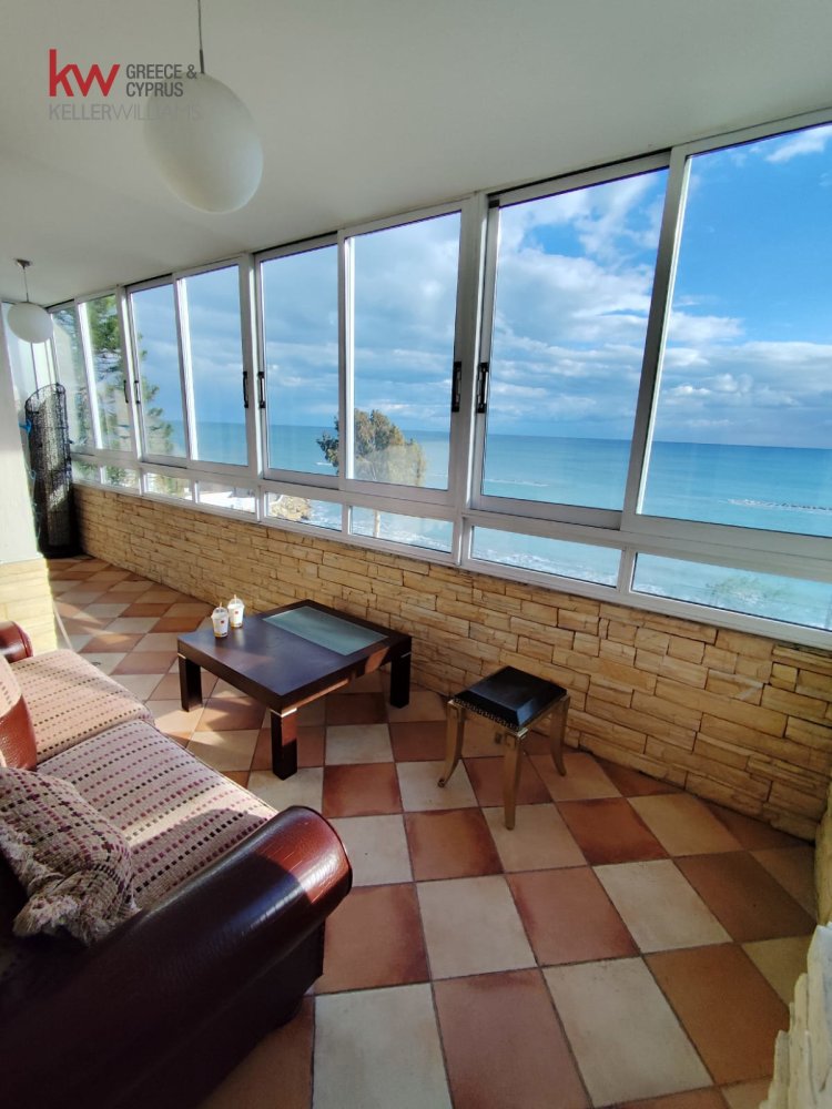 3 chambres Appartement à Germasogeia, Limassol, Chypre No. 39759