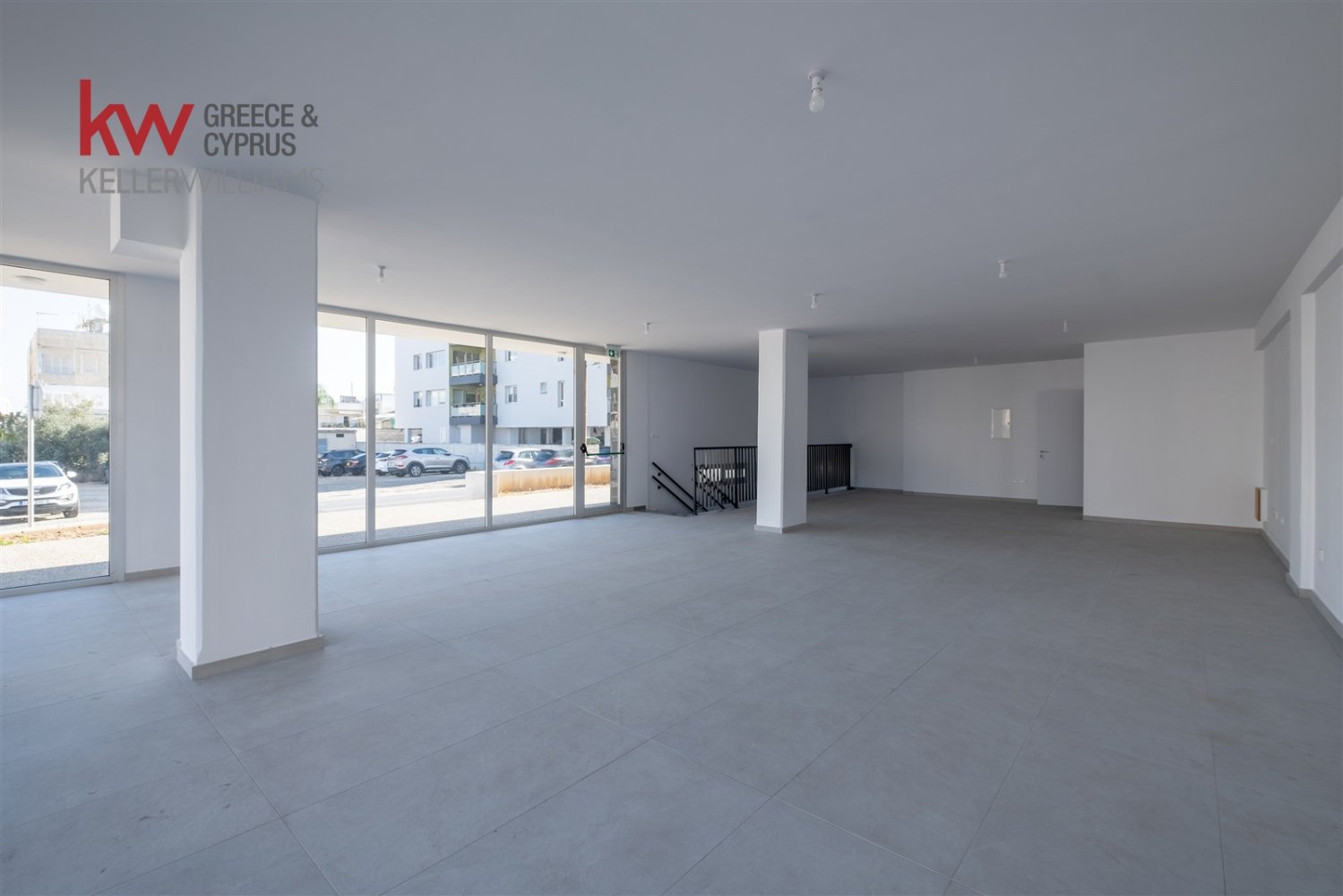 106m2 Shop in Strovolos, Nicosia, Cyprus No. 60304