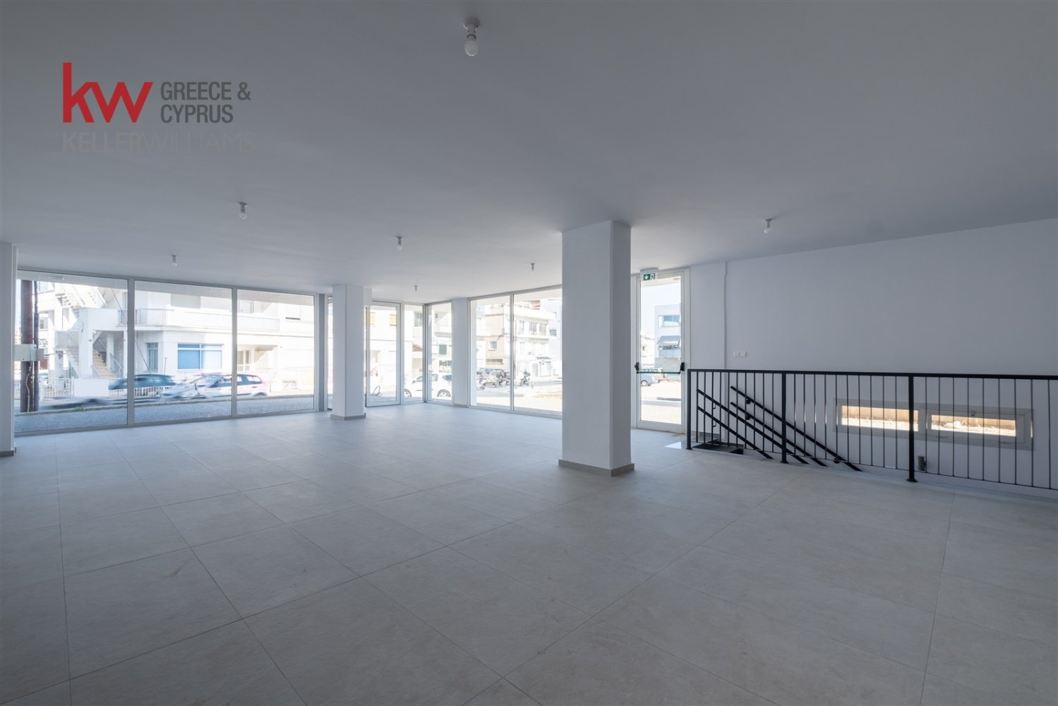 106m2 Shop in Strovolos, Nicosia, Cyprus No. 60304