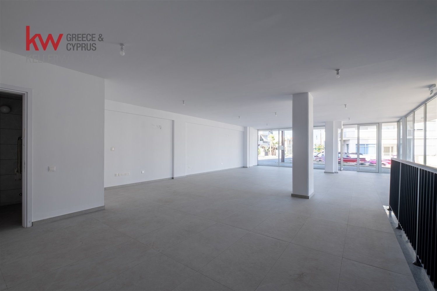 106m2 Shop in Strovolos, Nicosia, Cyprus No. 60304