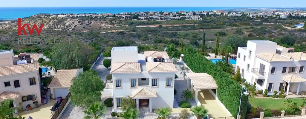 Вилла с 3 спальнями в Куклия, Пафос, Кипр № 60489