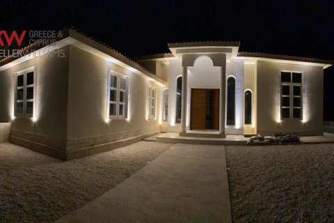 3 dormitorios Villa en Armou, Paphos, Chipre No. 60830