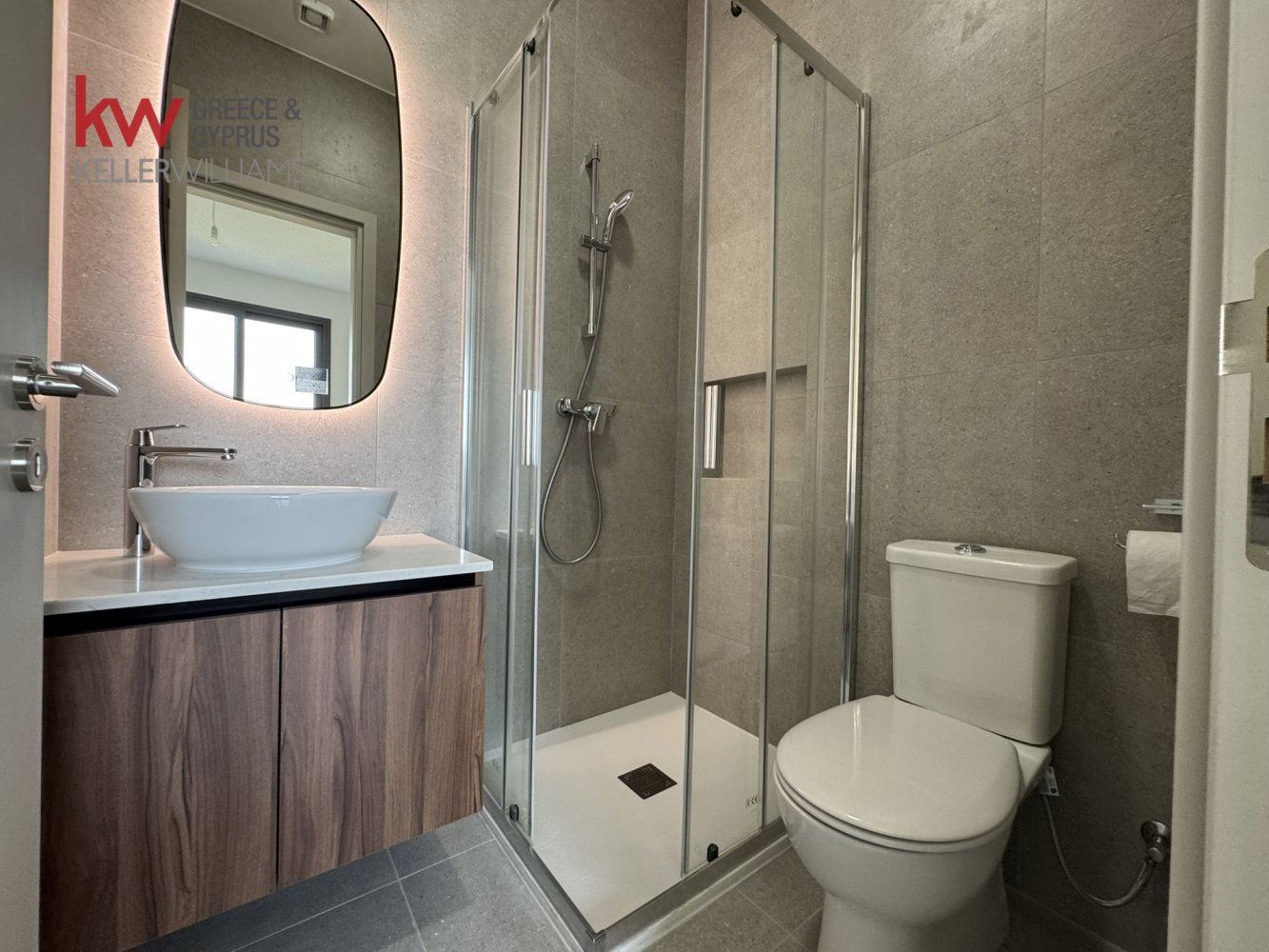 2 chambres Appartement à Aradippou, Larnaka, Chypre No. 40101