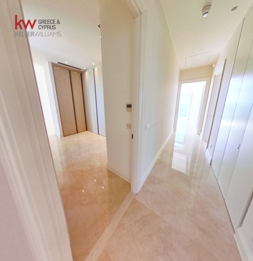 6 bedrooms Villa in Pervolia, Larnaka, Cyprus No. 40148