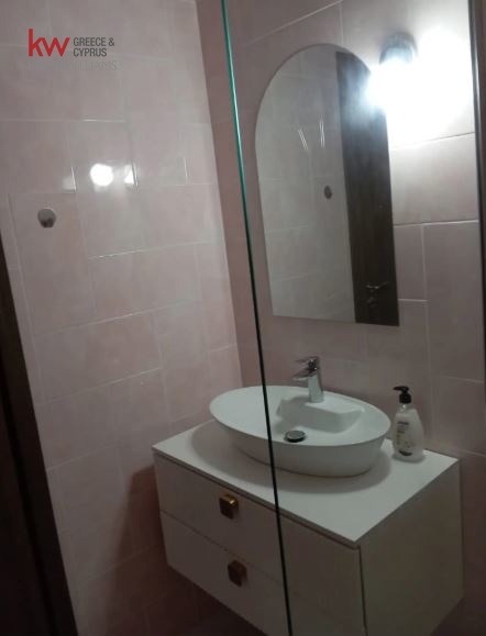 Квартира с 1 спальней в Арадипу, Ларнака, Кипр № 39846