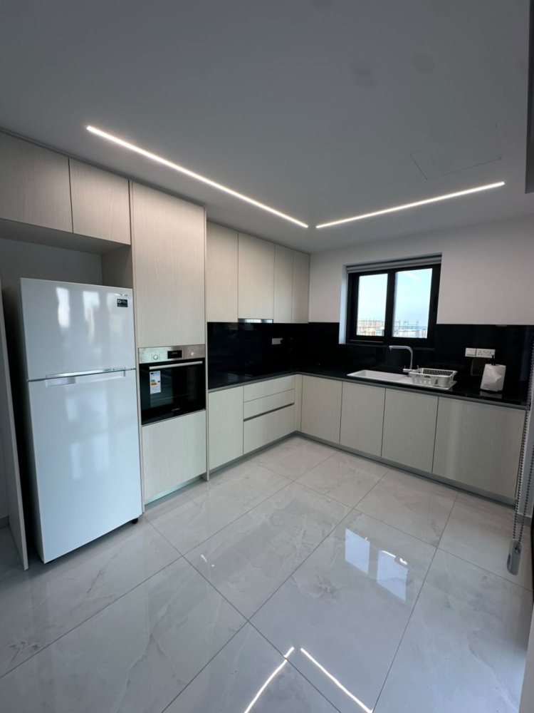 2 bedrooms Apartment in Germasogeia, Limassol, Cyprus No. 60730