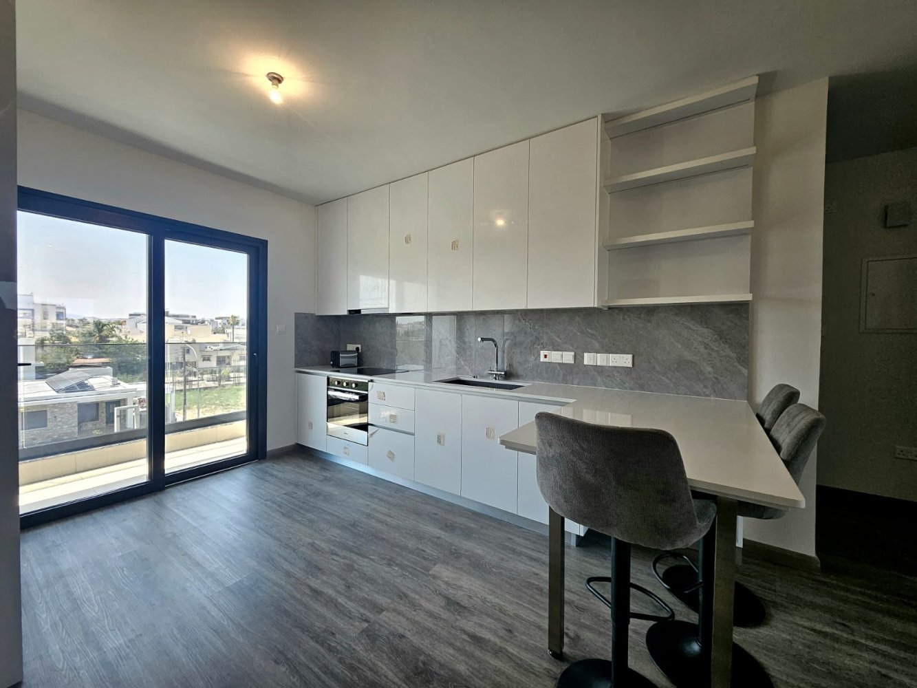 2 bedrooms Apartment in Larnaca, Larnaka, Cyprus No. 62351