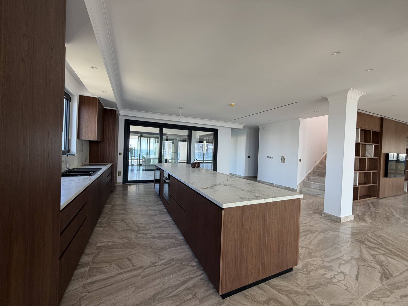 4 bedrooms Penthouse in Limassol, Cyprus No. 63650