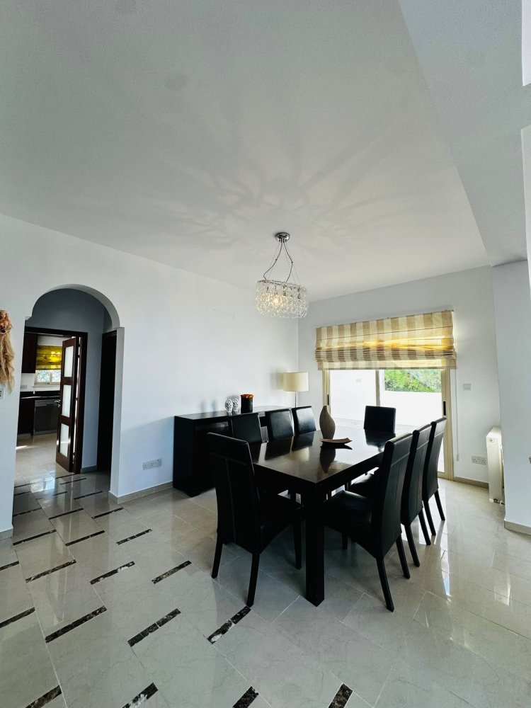 4 dormitorios Villa en Agios Athanasios, Limassol, Chipre No. 62795