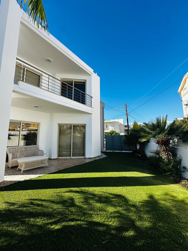 4 dormitorios Villa en Agios Athanasios, Limassol, Chipre No. 62795