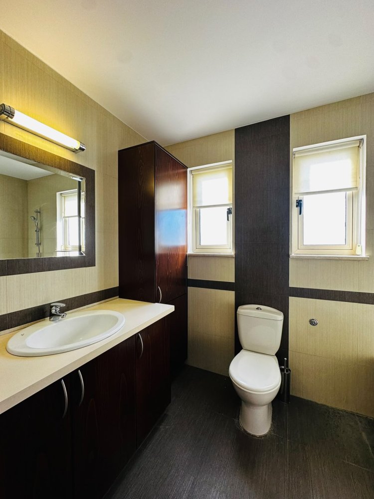 4 dormitorios Villa en Agios Athanasios, Limassol, Chipre No. 62795
