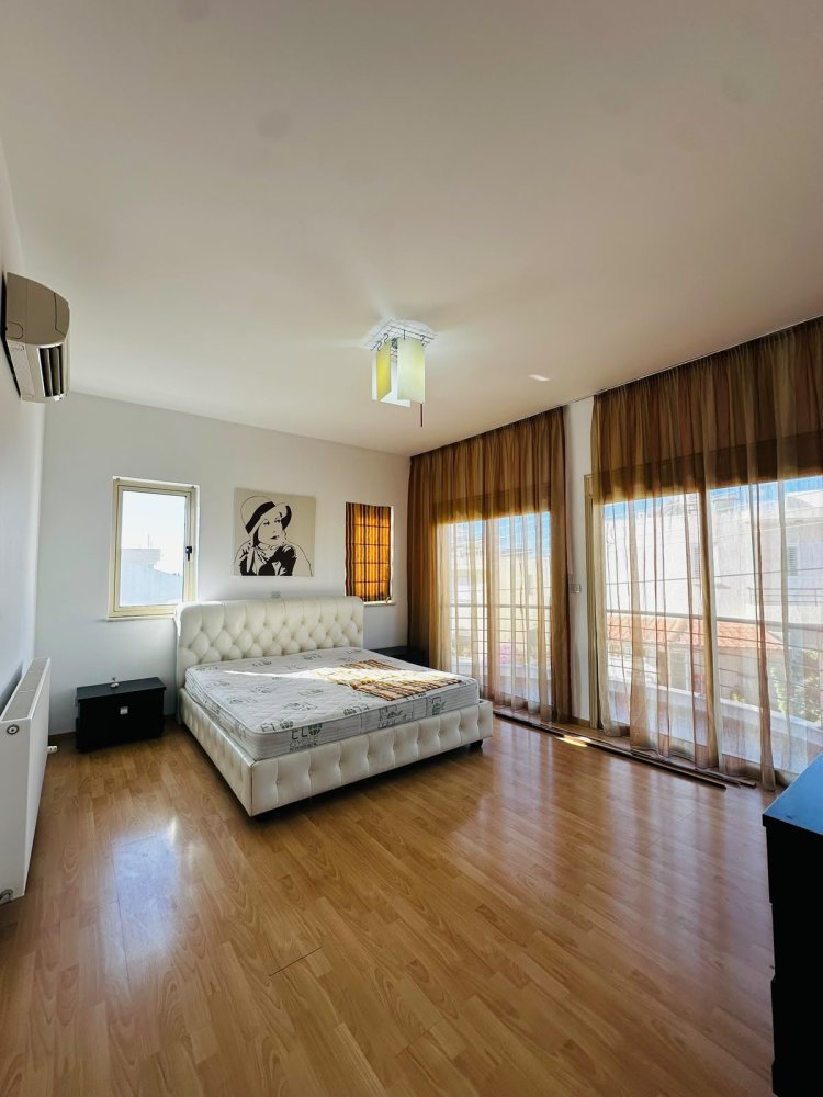 4 dormitorios Villa en Agios Athanasios, Limassol, Chipre No. 62795