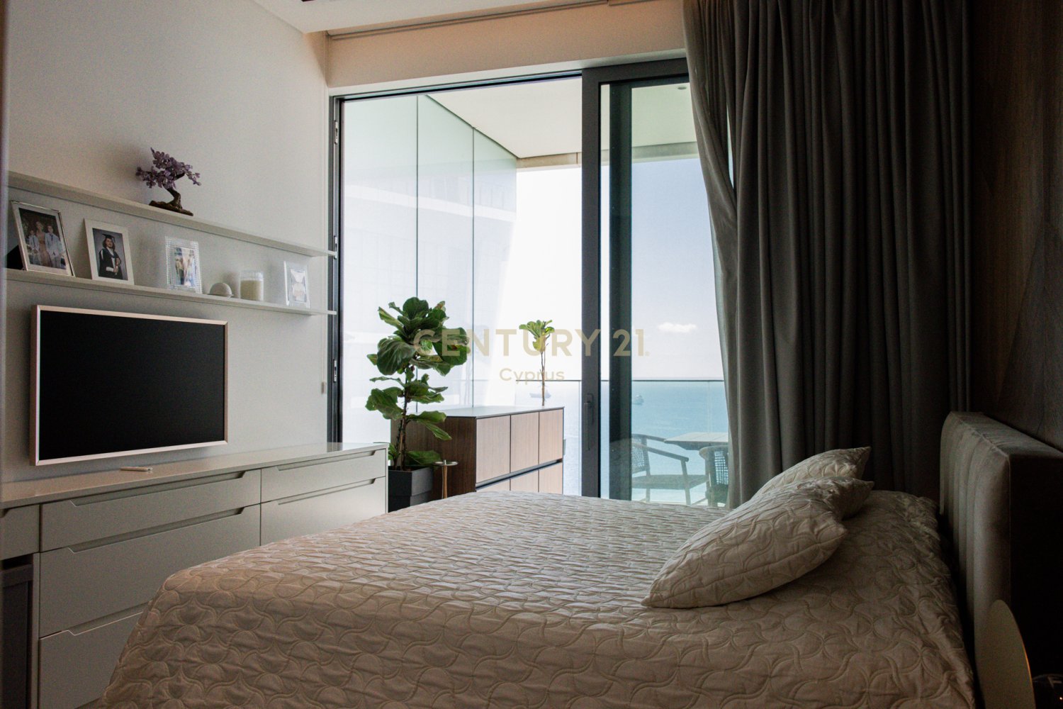 2 bedrooms Apartment in Limassol, Cyprus No. 53793
