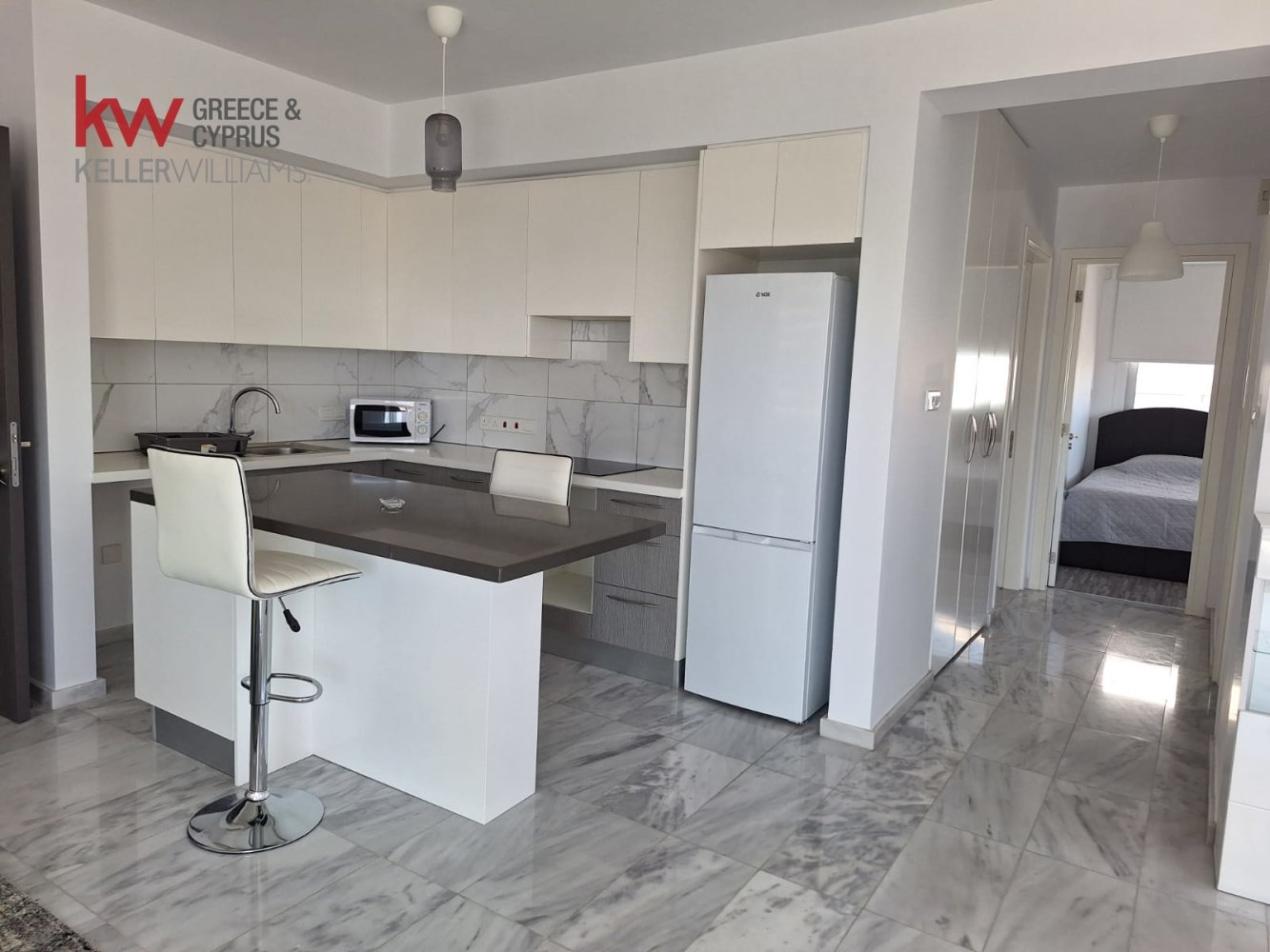 Квартира с 2 спальнями в Ларнака, Кипр № 40590