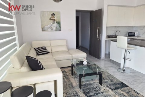 Квартира с 2 спальнями в Ларнака, Кипр № 40590