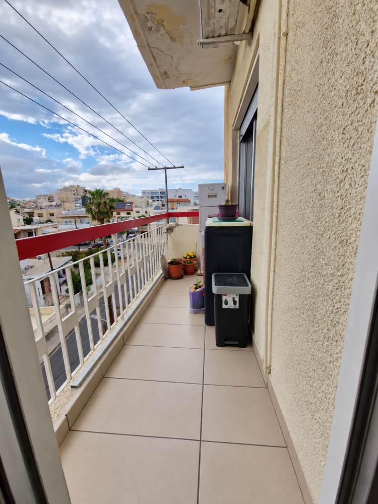 3 bedrooms Apartment in Mesa Geitonia, Limassol, Cyprus No. 62587