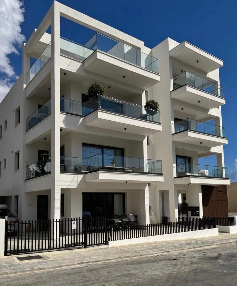 2 bedrooms Apartment in Germasogeia, Limassol, Cyprus No. 62725