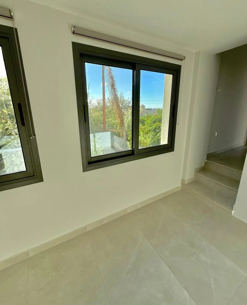 Квартира с 2 спальнями в Пафос, Кипр № 59579