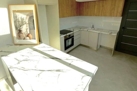 Квартира с 2 спальнями в Пафос, Кипр № 59579