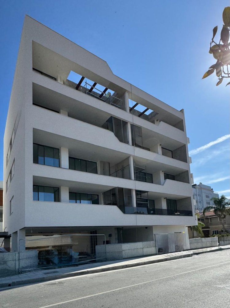 2 bedrooms Apartment in Germasogeia, Limassol, Cyprus No. 62216