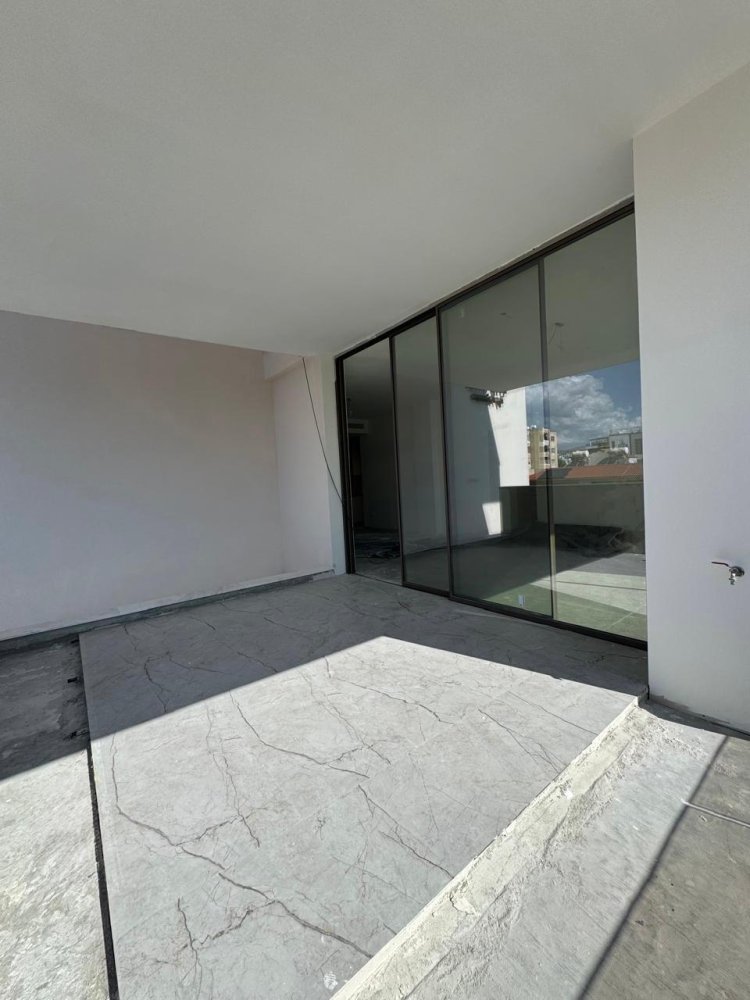 2 bedrooms Apartment in Germasogeia, Limassol, Cyprus No. 62216