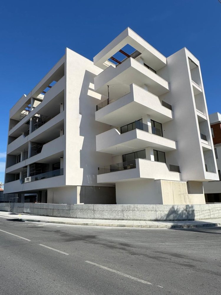 2 bedrooms Apartment in Germasogeia, Limassol, Cyprus No. 62216