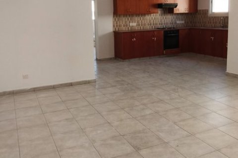 Квартира с 2 спальнями в Лакатамия, Никосия, Кипр № 52000