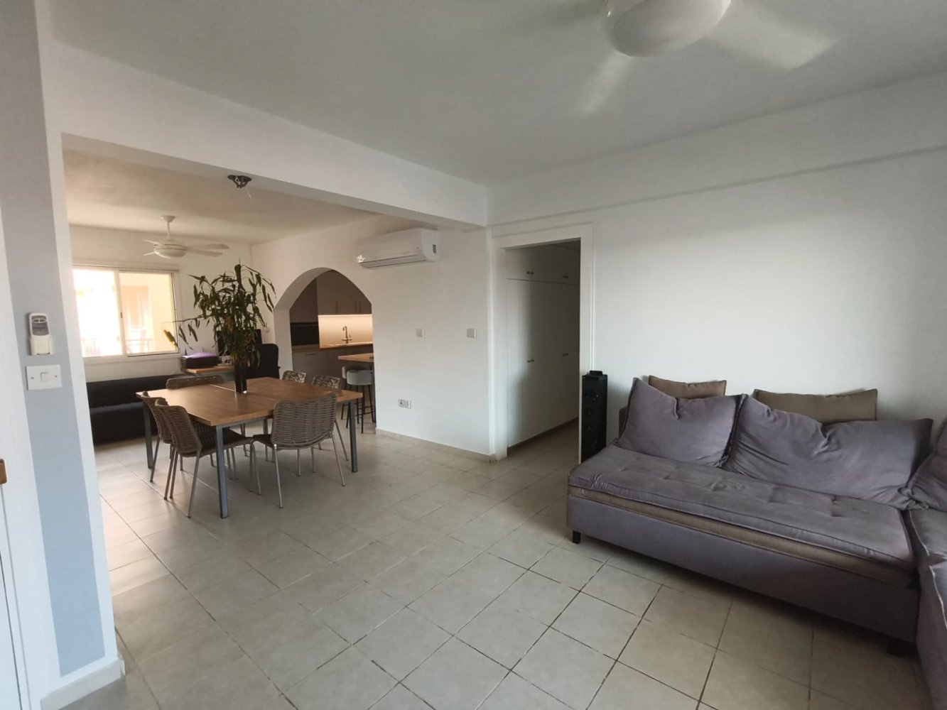 3 bedrooms Apartment in Chloraka, Paphos, Cyprus No. 61937