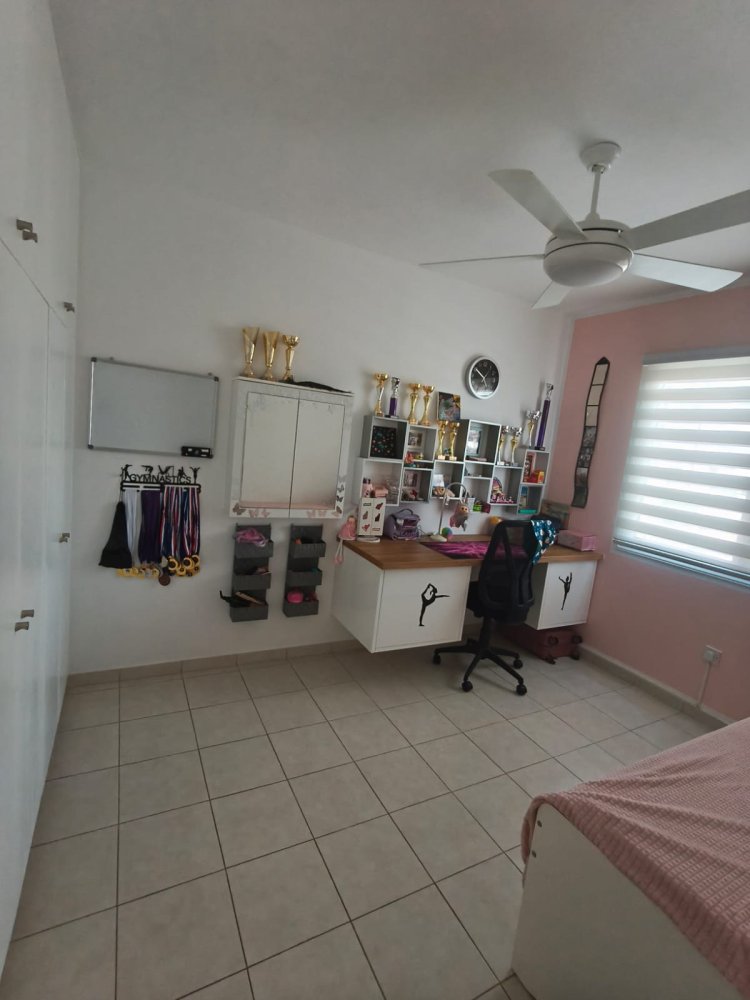 3 bedrooms Apartment in Chloraka, Paphos, Cyprus No. 61937
