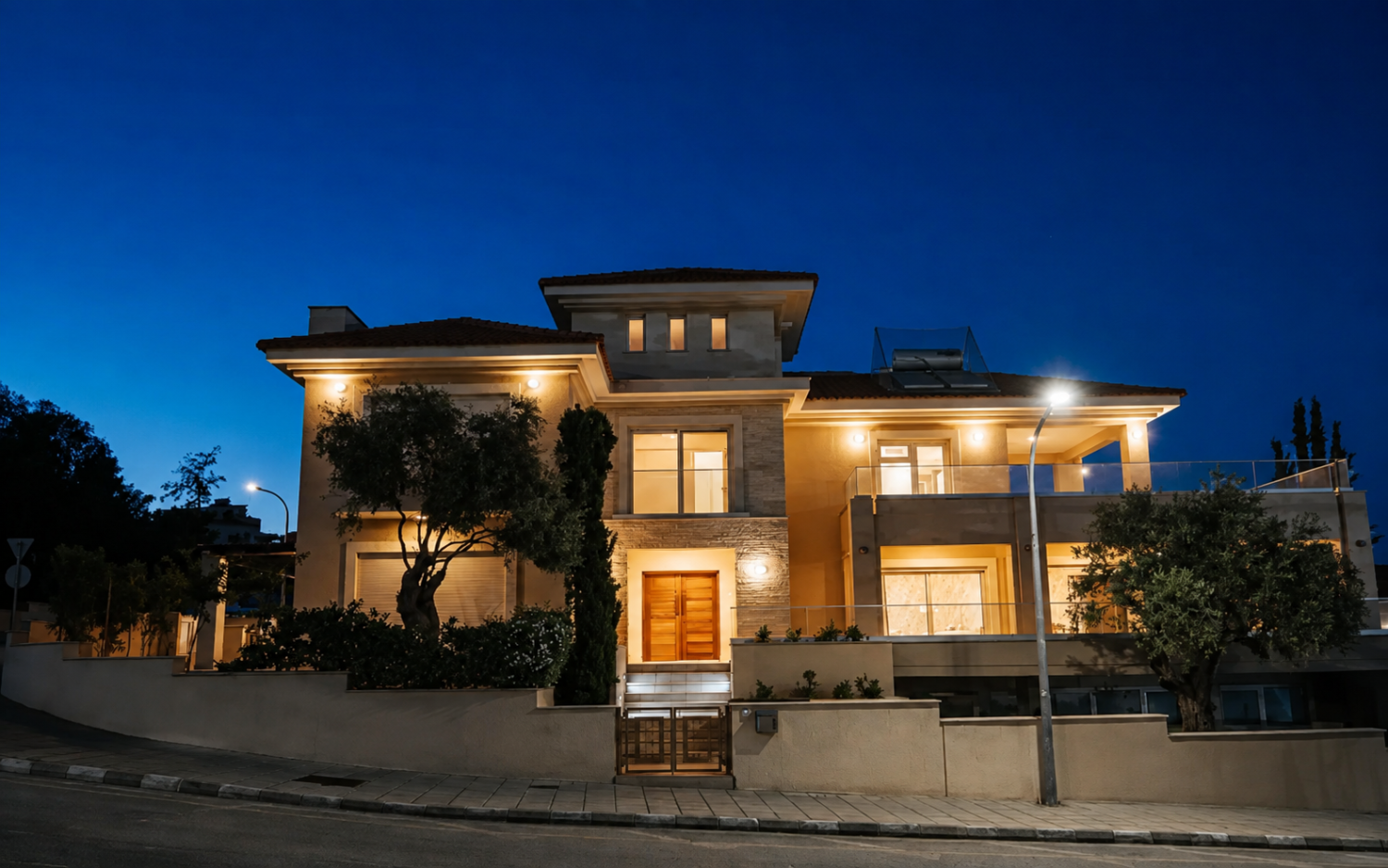 6 bedrooms Villa in Germasogeia, Limassol, Cyprus No. 61588