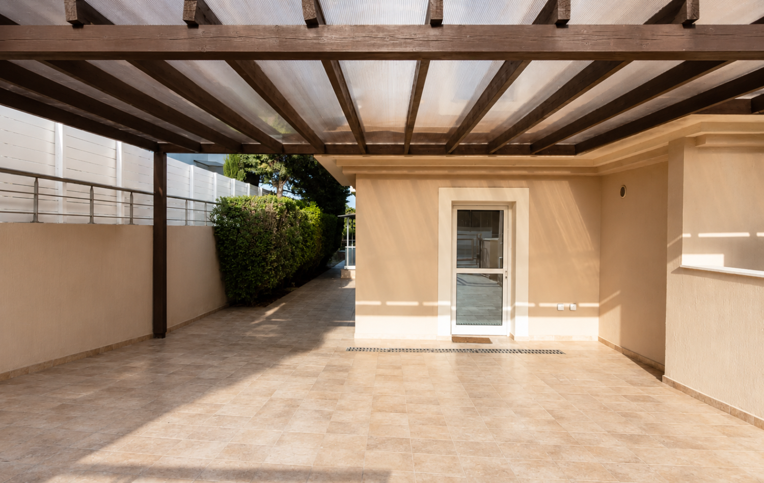 6 bedrooms Villa in Germasogeia, Limassol, Cyprus No. 61588