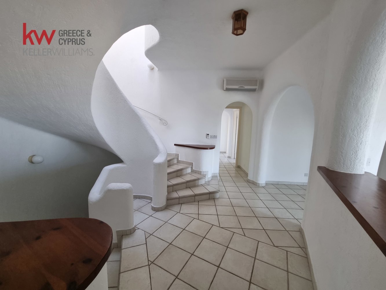 5 chambres Villa à Tala, Paphos, Chypre No. 60093